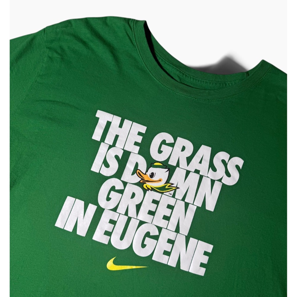 Nike Oregon Ducks Shirt XXL Green The Grass Is Damn Green In Eugene NCAA TEE